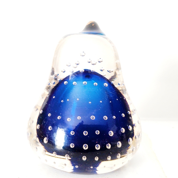 Vintage Hand-Blown Art Glass Pear Paperweight - Picture 4 of 8